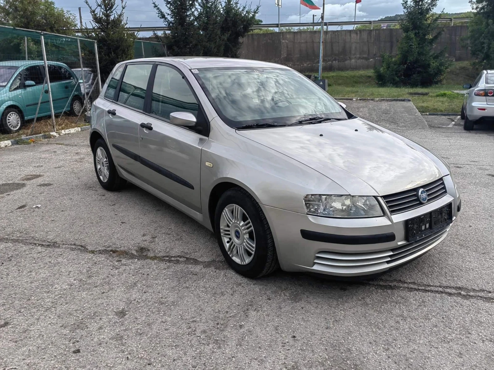 Fiat Stilo 1.9JTD 80k.s - изображение 3