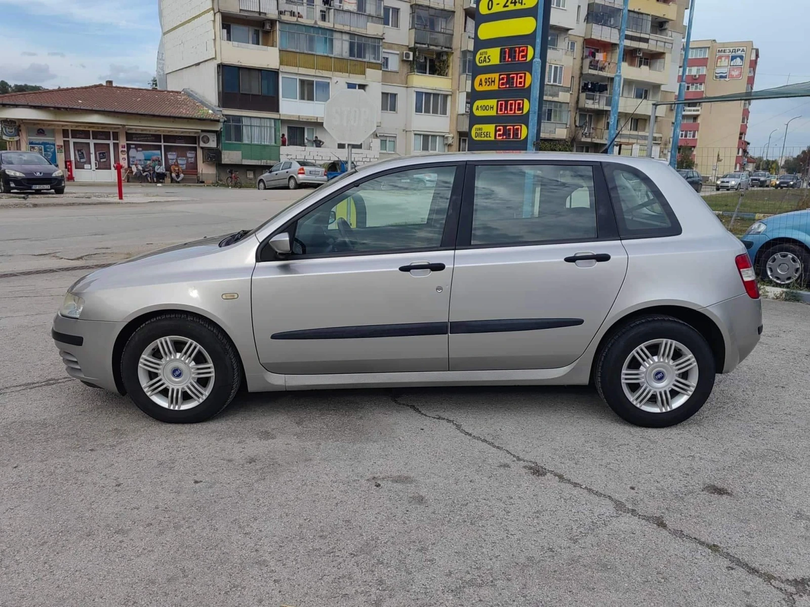 Fiat Stilo 1.9JTD 80k.s - изображение 8