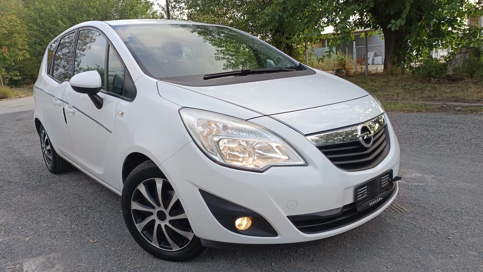 Opel Meriva 1.4 102 Хил км - изображение 4