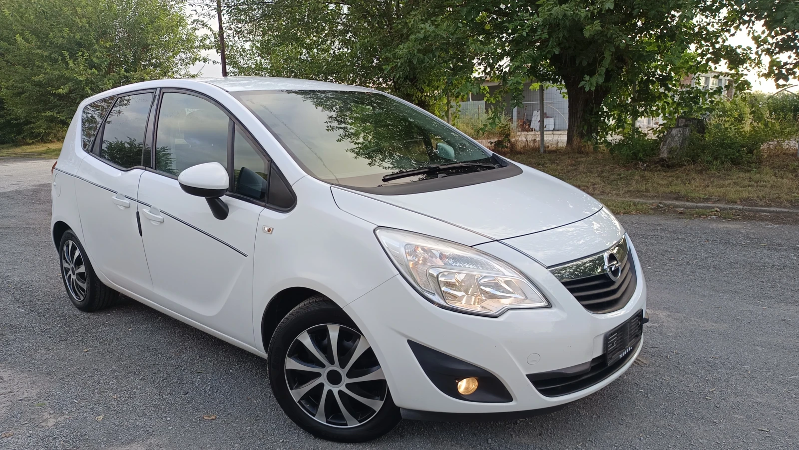 Opel Meriva 1.4 102 Хил км - изображение 8