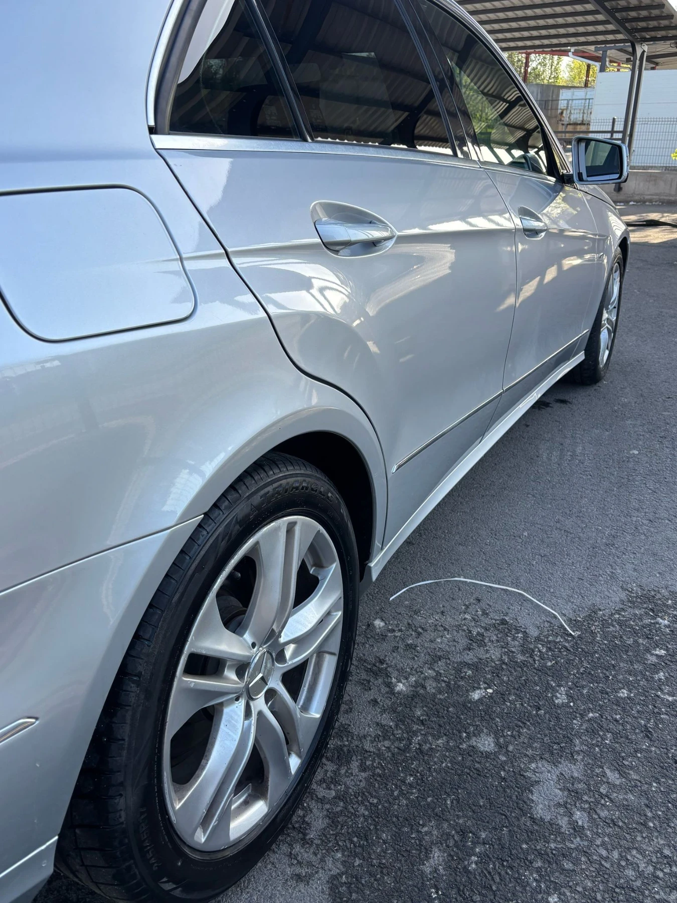 Mercedes-Benz E 220 Avantgarde - изображение 6