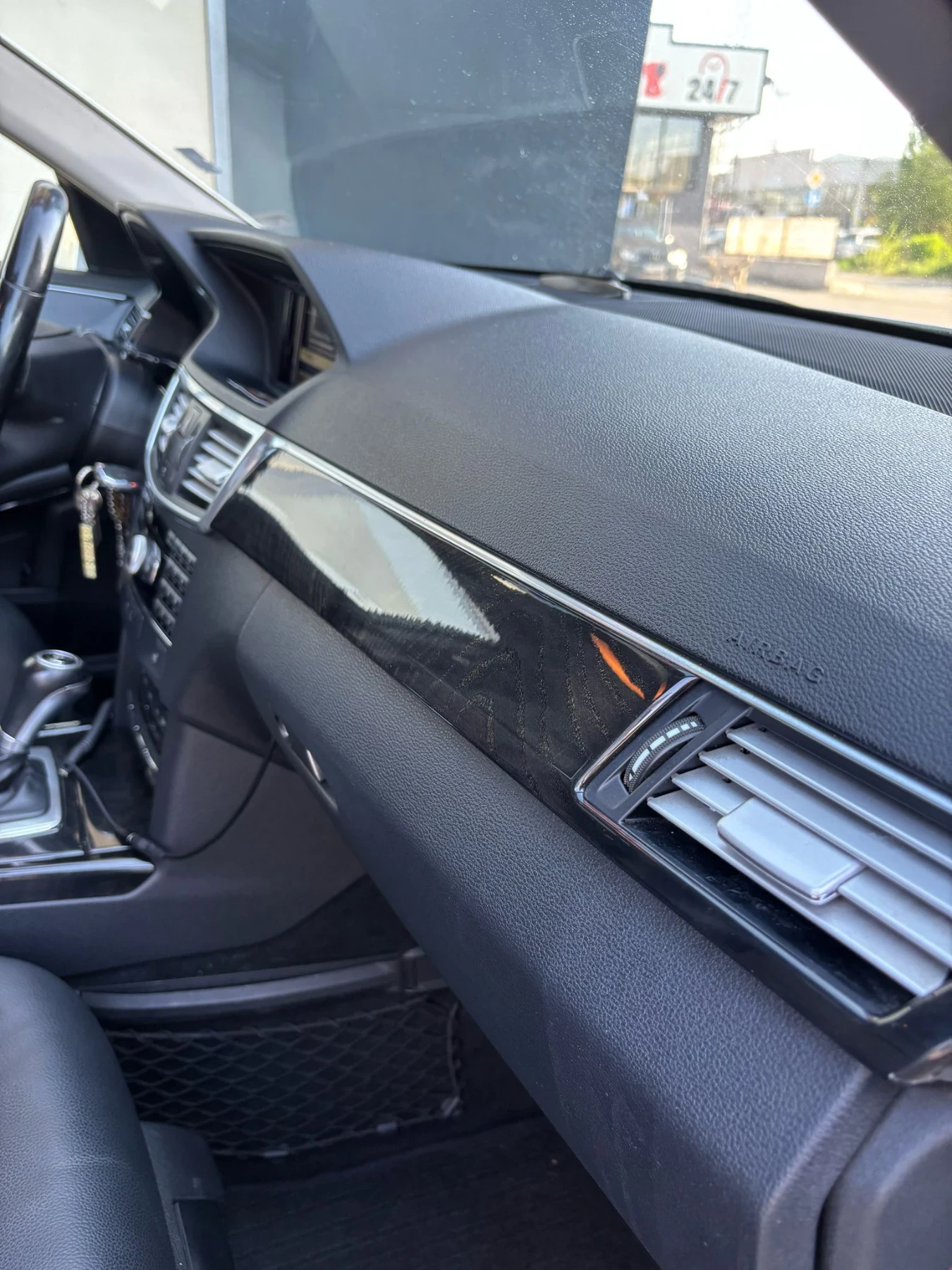 Mercedes-Benz E 220 Avantgarde - изображение 9