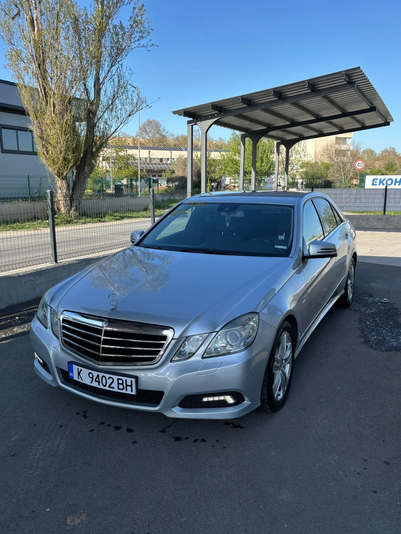 Mercedes-Benz E 220 Avantgarde - изображение 3