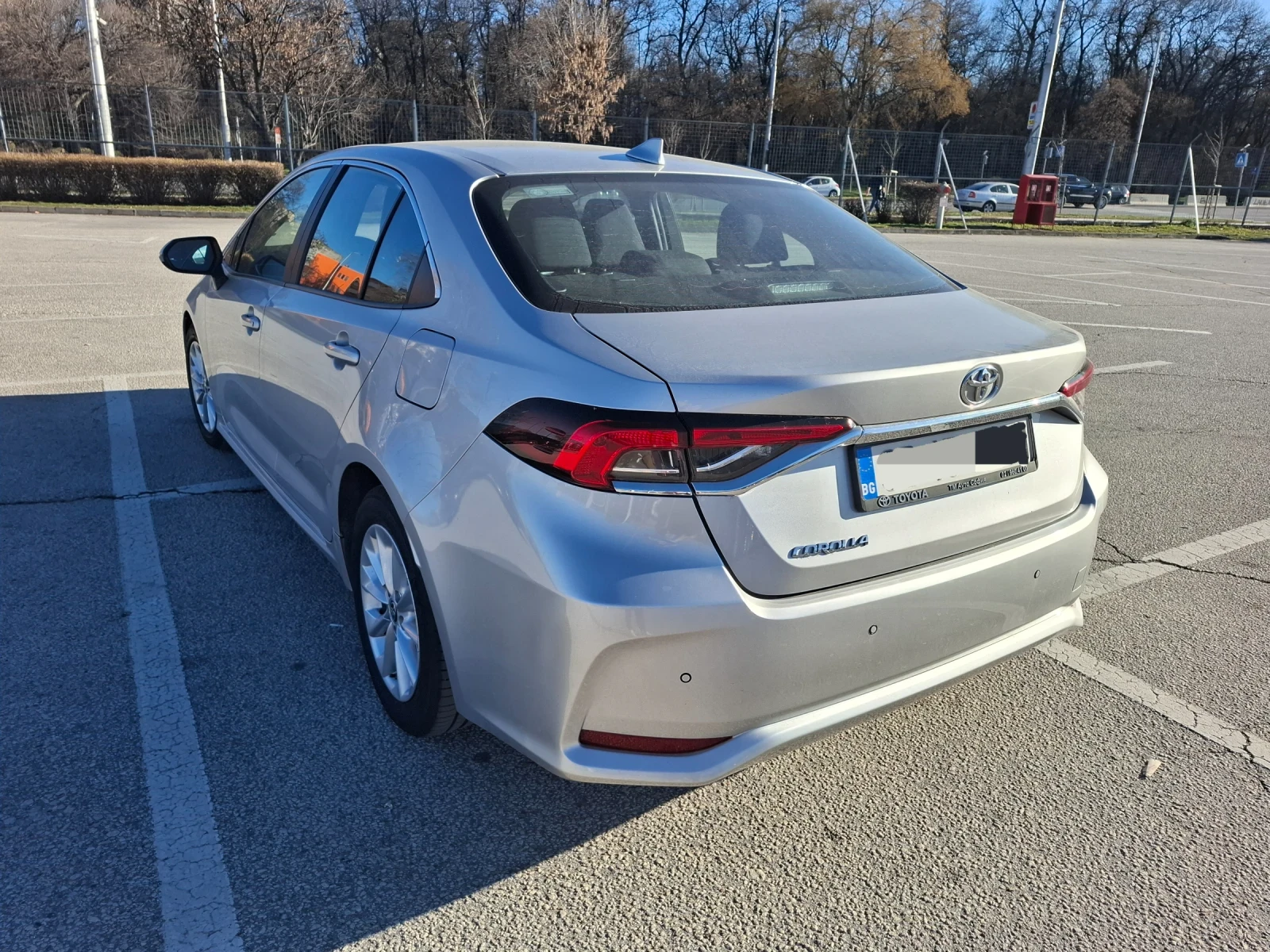 Toyota Corolla 1, 6 CVT Executive, GAS - изображение 3