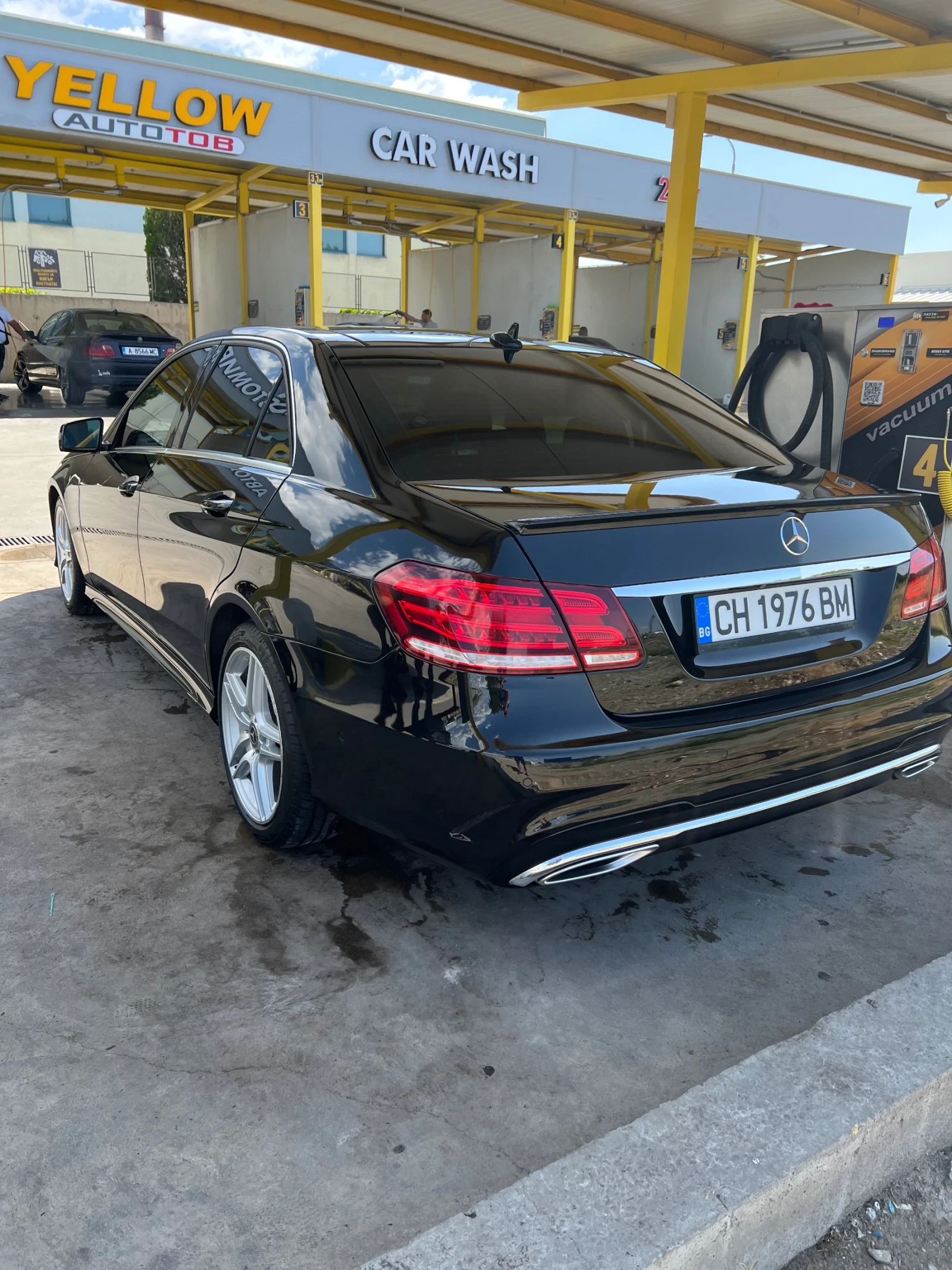 Mercedes-Benz E 350 Facelift AMG. DESIGNO - изображение 4