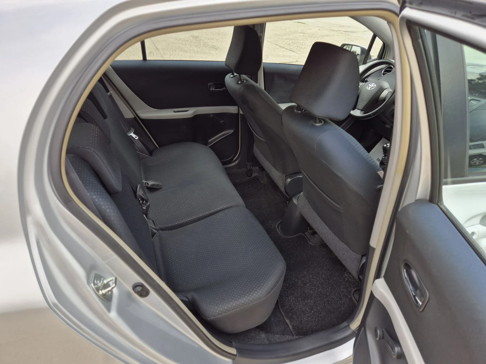 Toyota Yaris | Mobile.bg — изображение 8