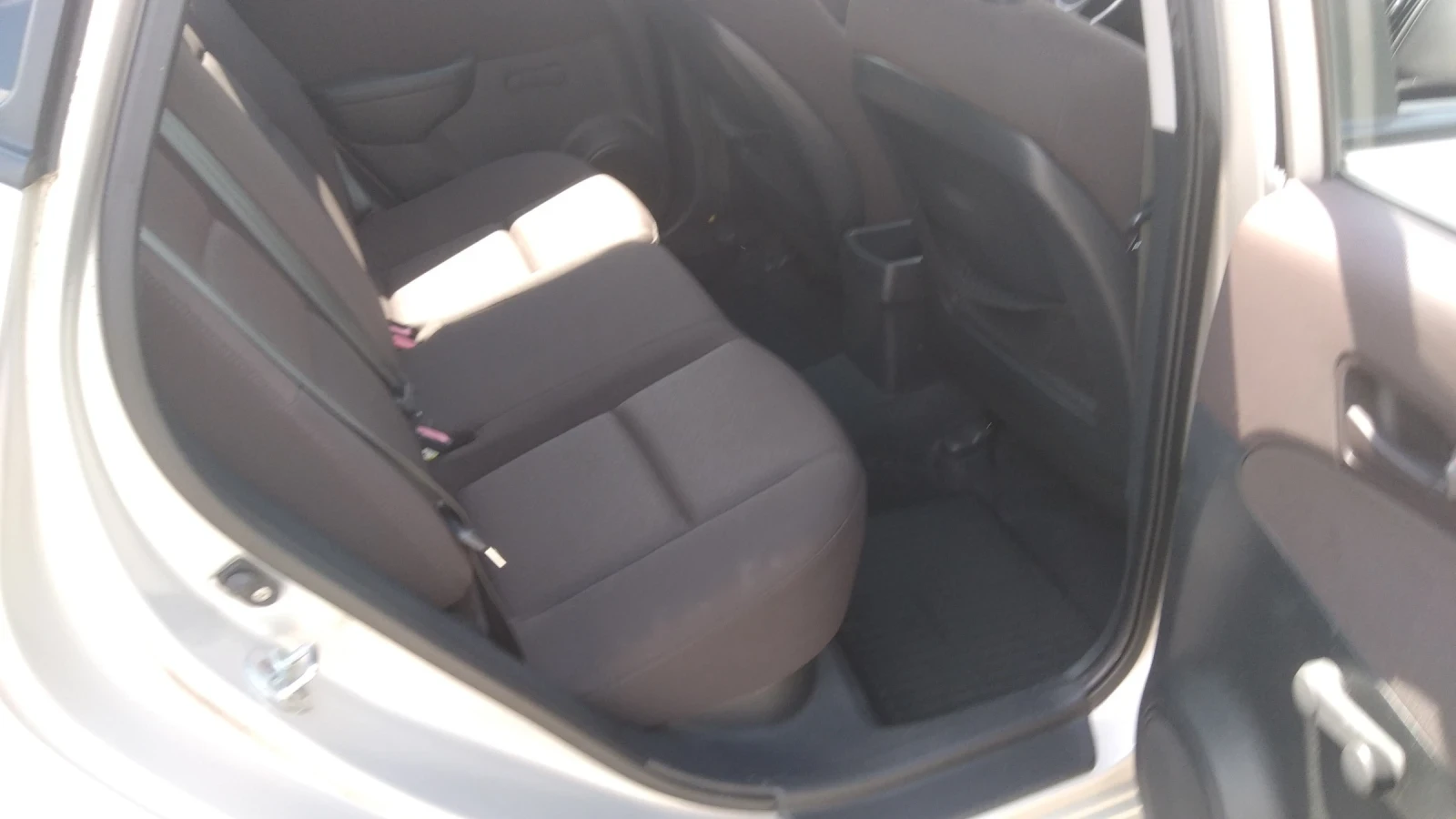 Hyundai I30 1.4i       109кс. | Mobile.bg — изображение 8