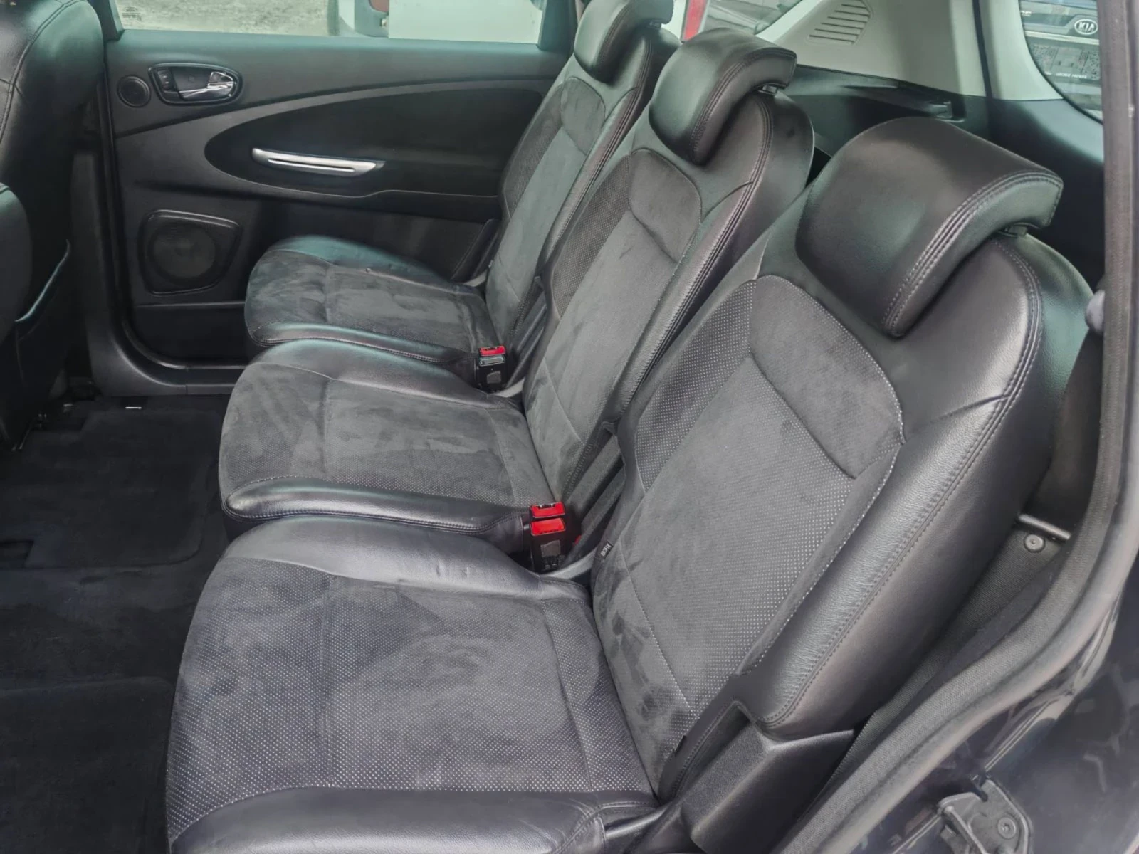 Ford S-Max 2.0 140 | Mobile.bg — изображение 11