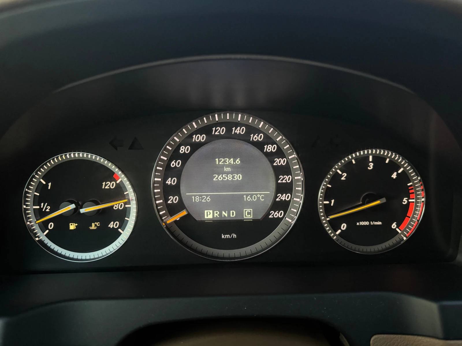 Mercedes-Benz C 320 cdi / 7G Tronic / Bi-xenon  | Mobile.bg   16