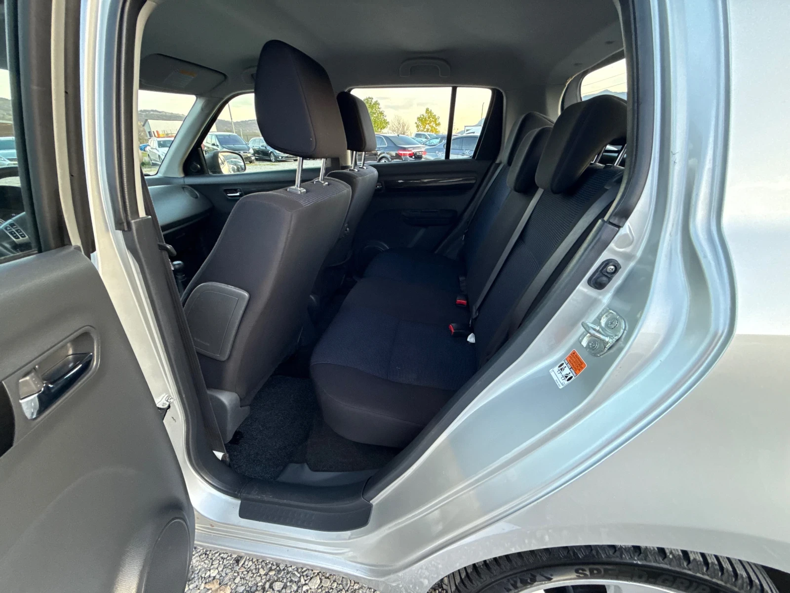 Suzuki Swift 1.3i 90. * 44* * *  | Mobile.bg   13