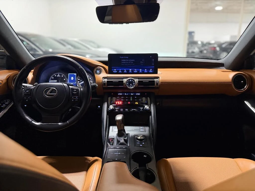 Lexus IS 300 CARFAX * АвтоКредит* (ЦЕНА ДО БГ) - изображение 7