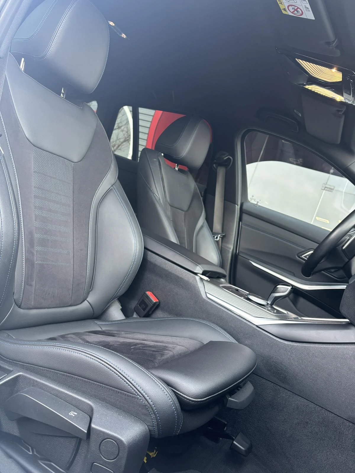 BMW 320 Xdrive Msport Lazer Camera, снимка 13 - Автомобили и джипове - 52485261