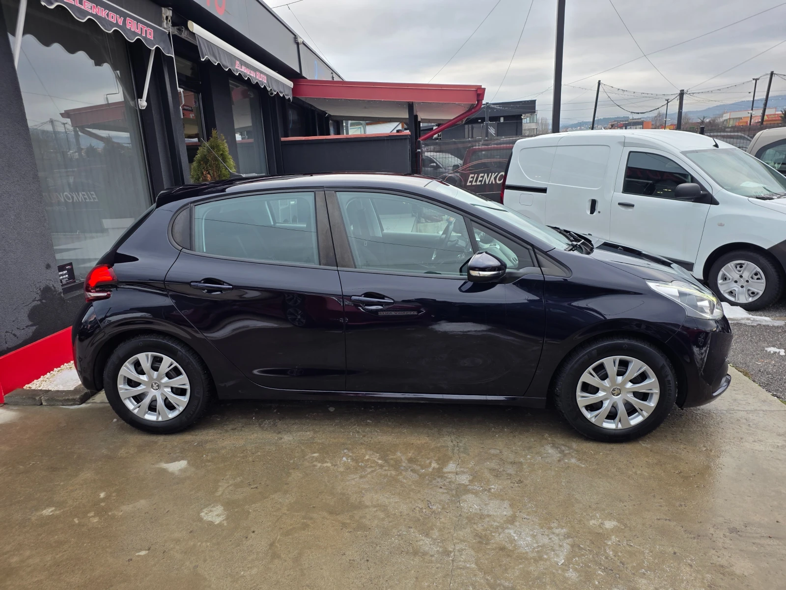 Peugeot 208 ������ 35721 ��.2019� 1.2i- 83�.�- EURO 6d | Mobile.bg � ����������� 5