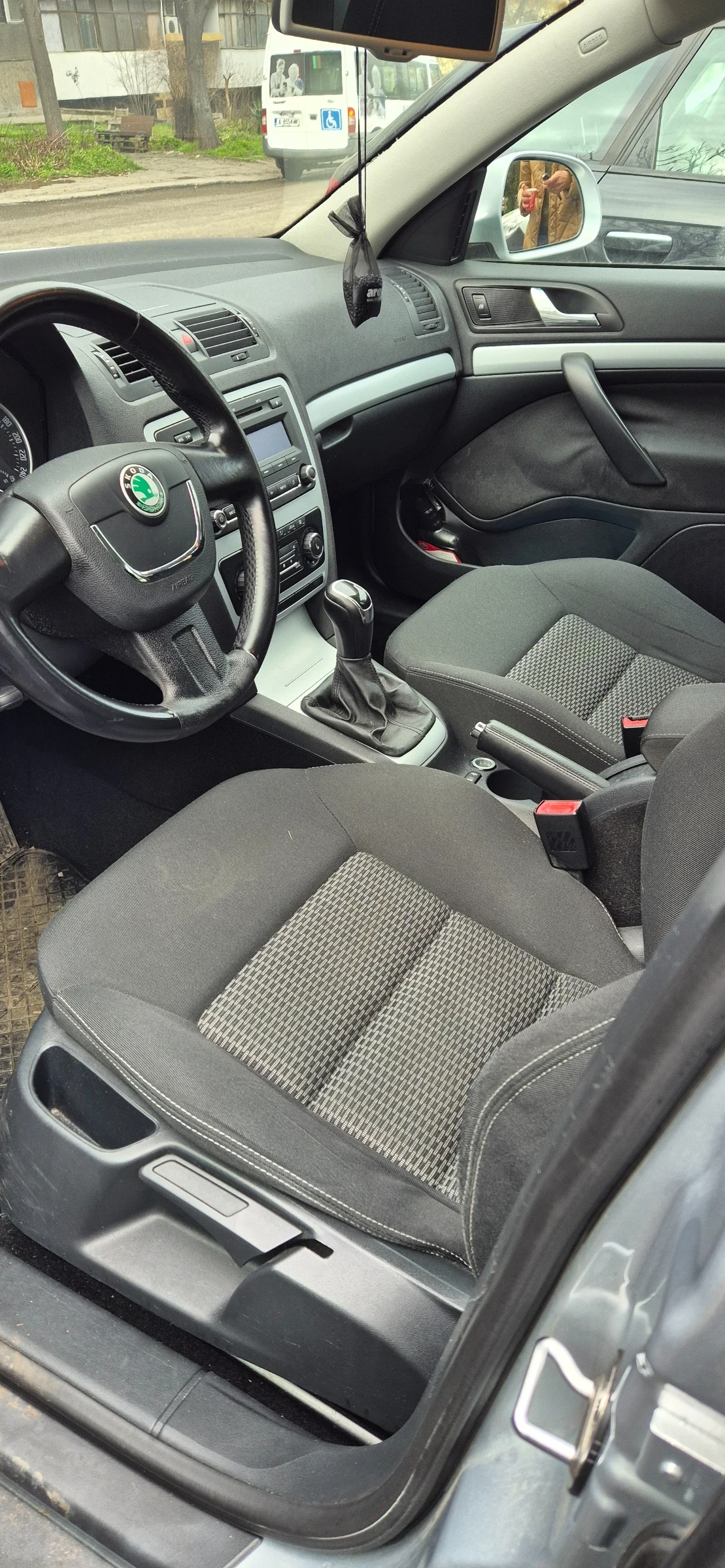 Skoda Octavia, снимка 4 - Автомобили и джипове - 53775997