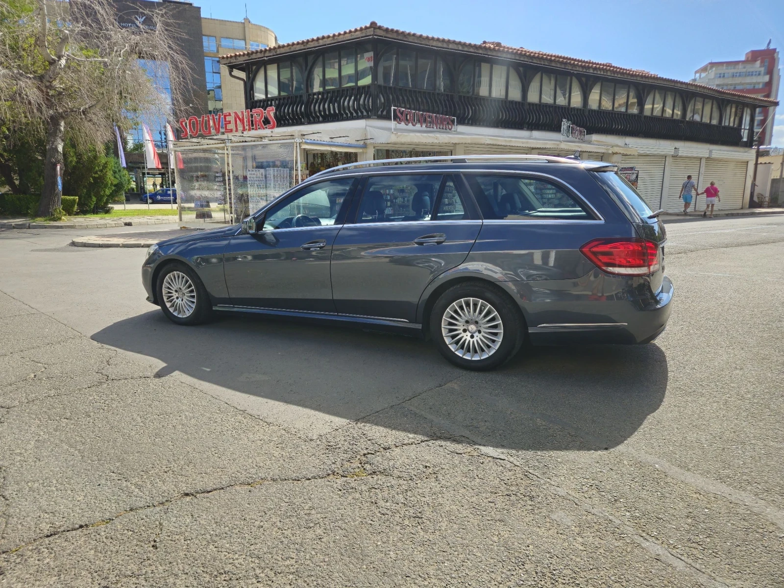 Mercedes-Benz E 220 212, снимка 14 - Автомобили и джипове - 55017431