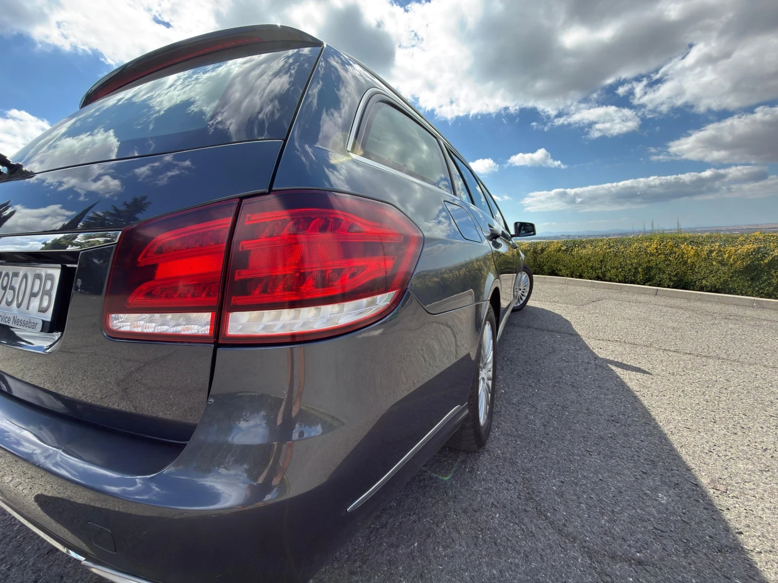 Mercedes-Benz E 220 212, снимка 4 - Автомобили и джипове - 53850218