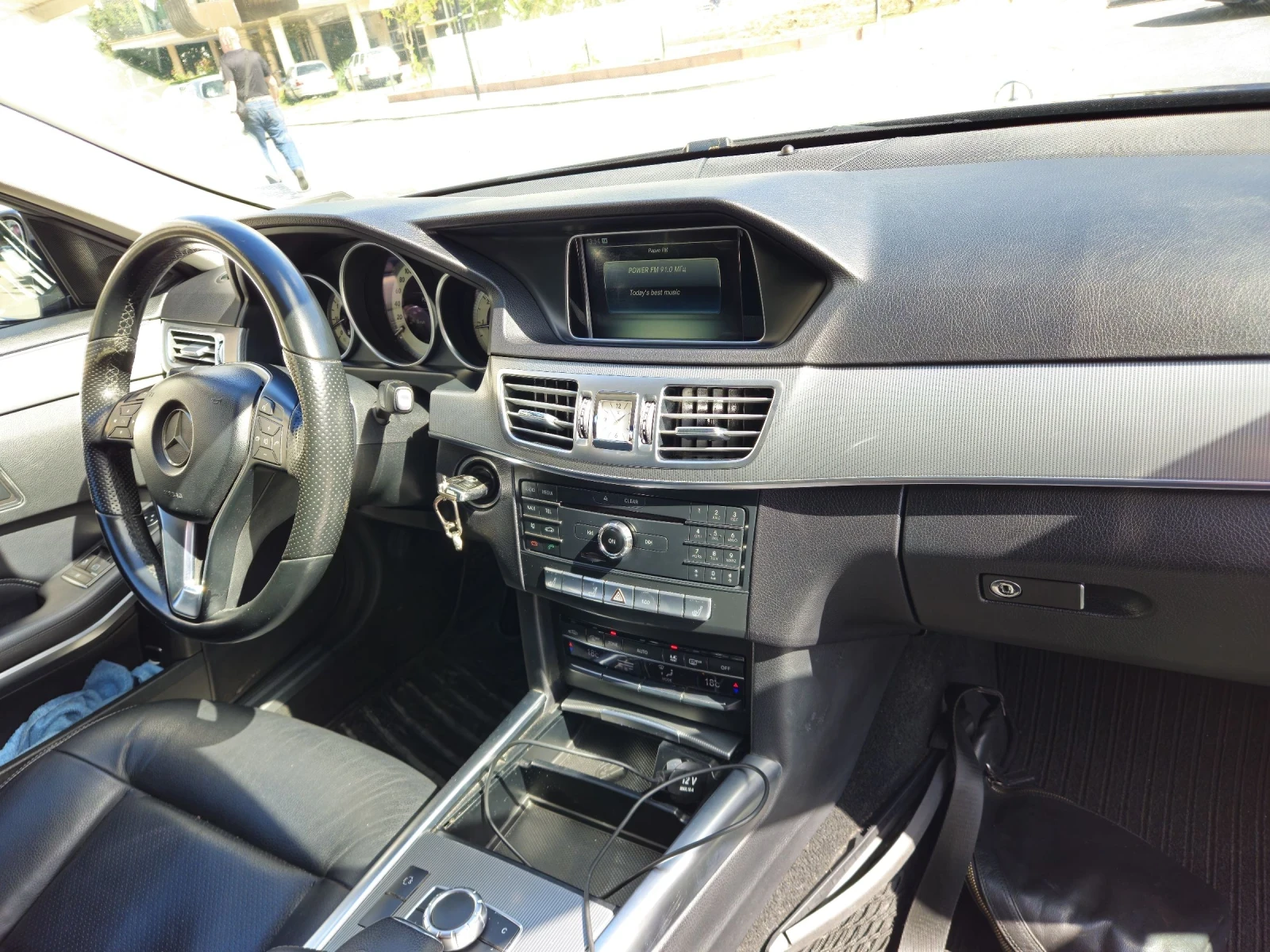 Mercedes-Benz E 220 212, снимка 10 - Автомобили и джипове - 55017431