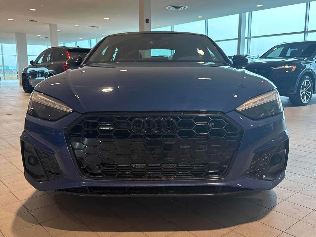 Audi A5 * Progressiv * ДИСТРОНИК * ПОДГРЕВ * КАРПЛЕЙ * ПАМ, снимка 6 - Автомобили и джипове - 54084327