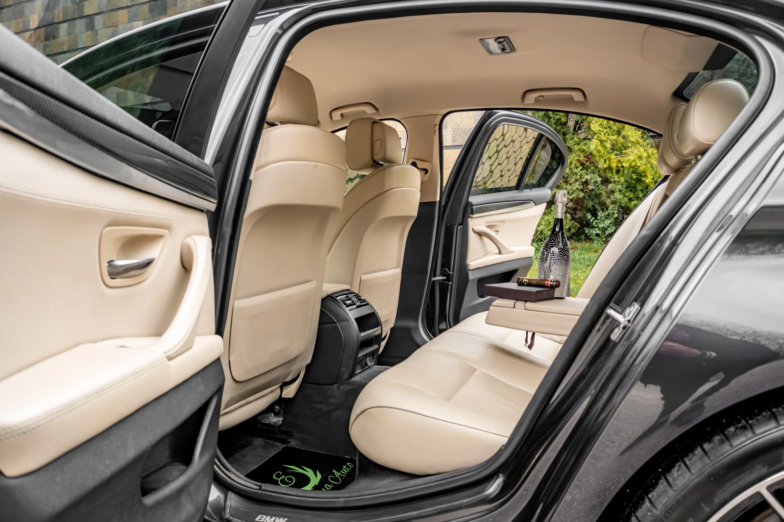 BMW 530 d* X-DRIVE* M-SPORT* CARBON* LED* HEAD UP*  | Mobile.bg � ����������� 10