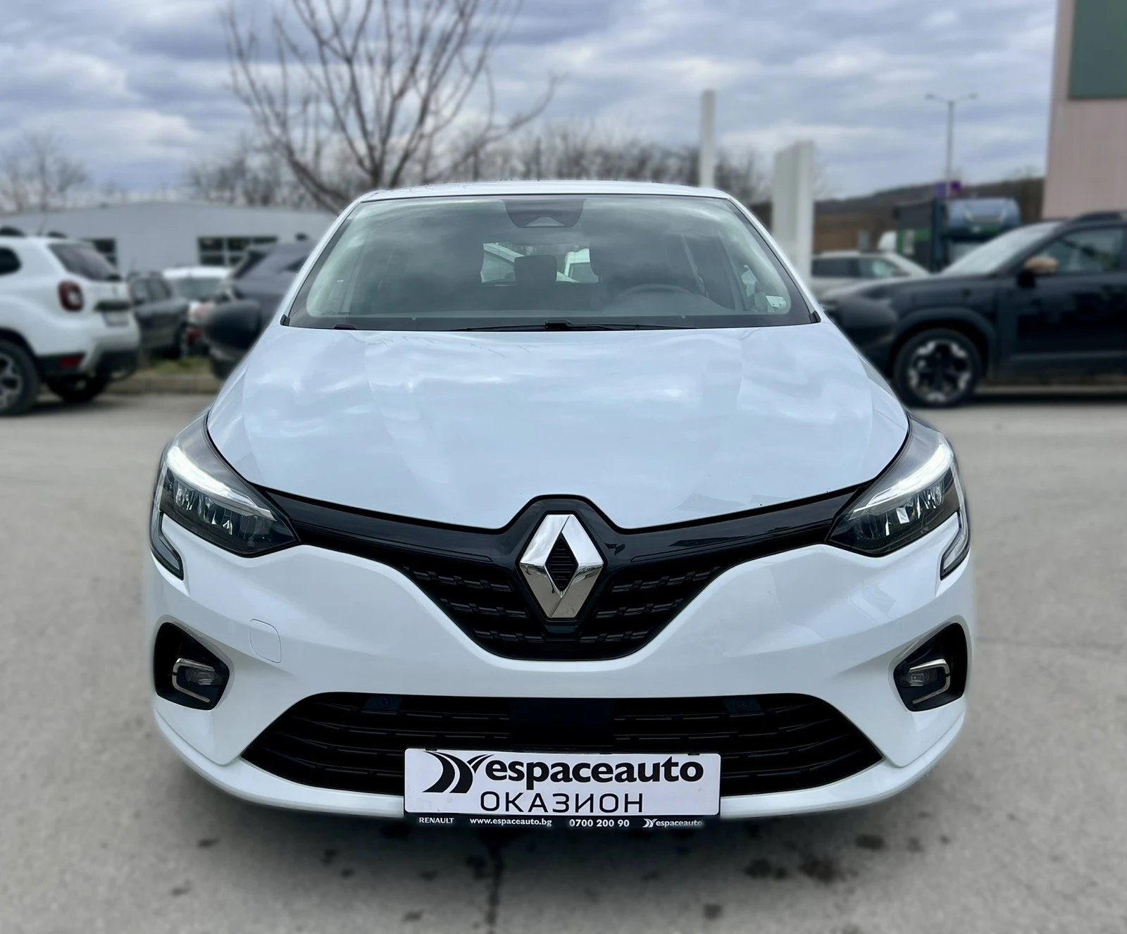 Renault Clio 1.0 TCe / 100 к.с., снимка 2 - Автомобили и джипове - 54218901