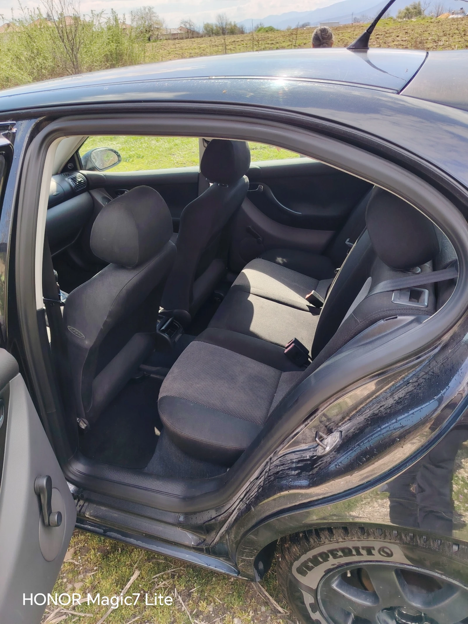 Seat Leon 1, 9 TDI , снимка 9 - Автомобили и джипове - 54237972