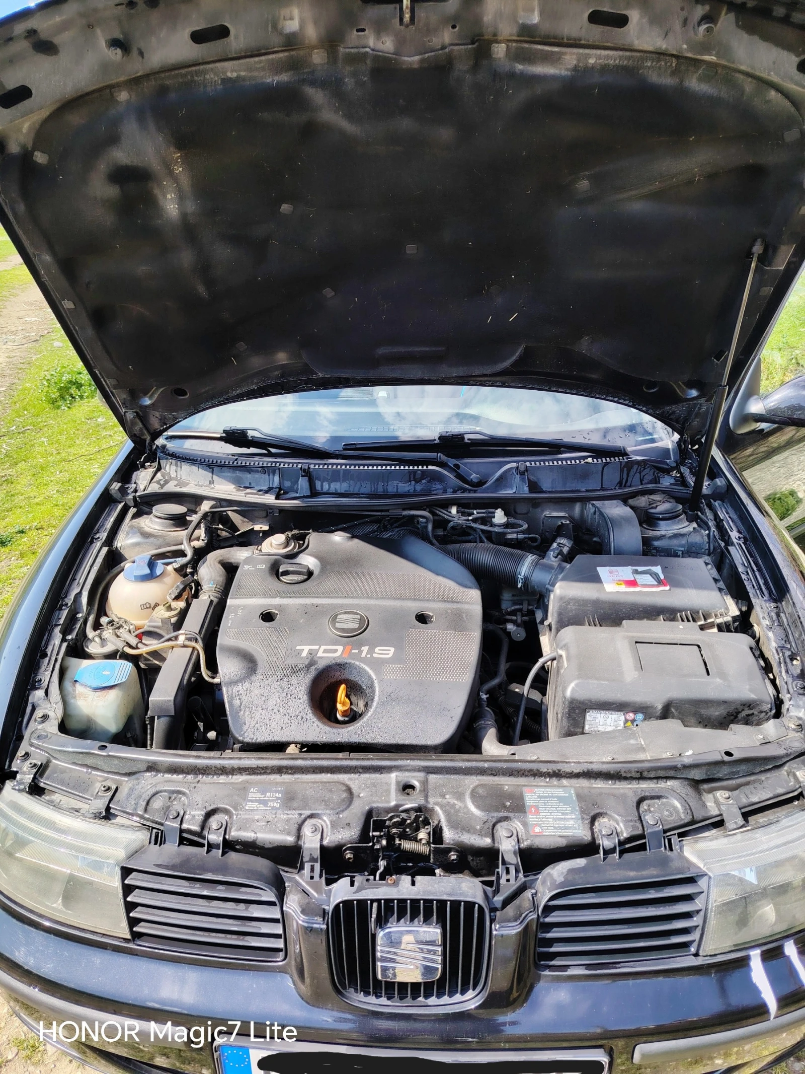 Seat Leon 1, 9 TDI , снимка 6 - Автомобили и джипове - 54237972