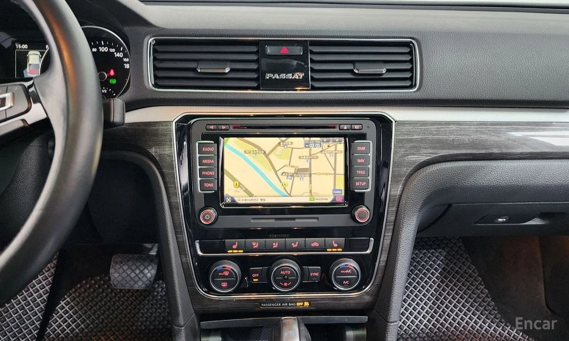 VW Passat, снимка 12 - Автомобили и джипове - 54323805