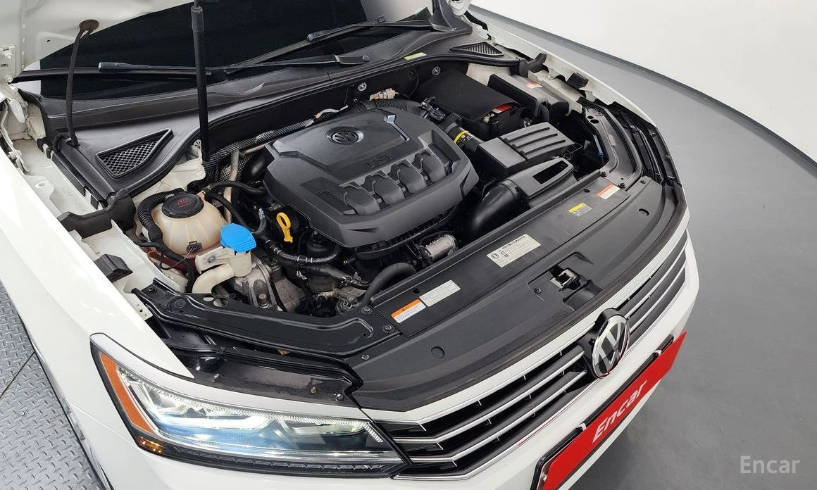 VW Passat, снимка 6 - Автомобили и джипове - 54323805