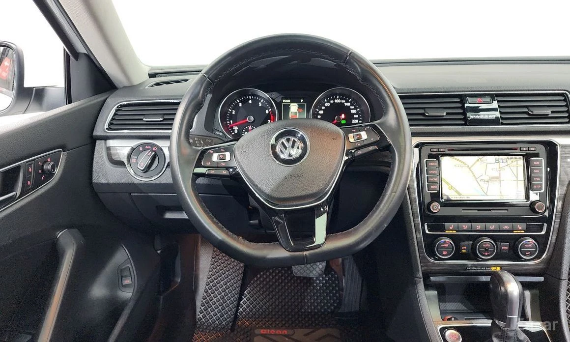 VW Passat, снимка 13 - Автомобили и джипове - 54323805