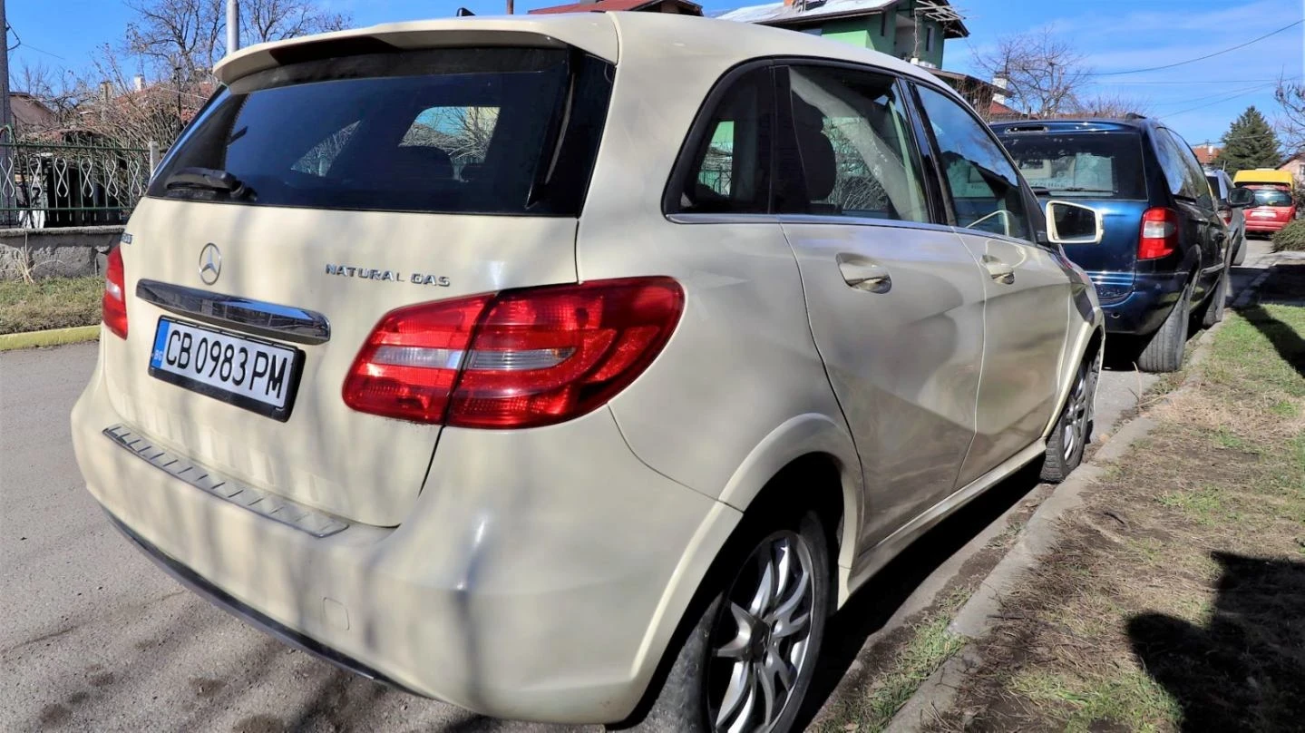 Mercedes-Benz B 200 Natural Gas, снимка 3 - Автомобили и джипове - 54326589