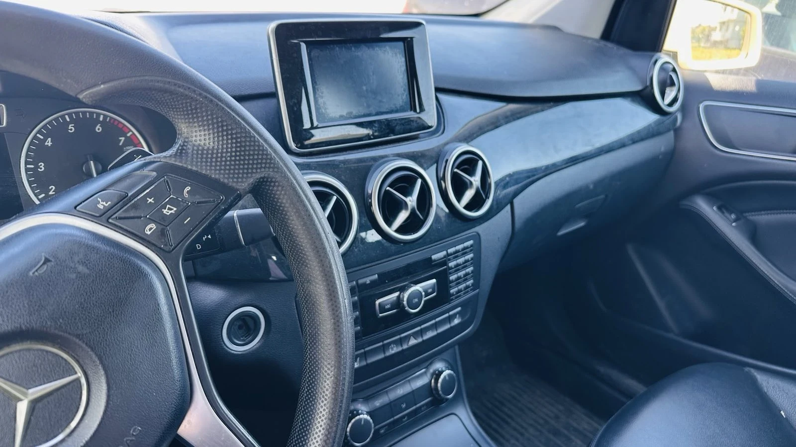 Mercedes-Benz B 200 Natural Gas, снимка 10 - Автомобили и джипове - 54326589