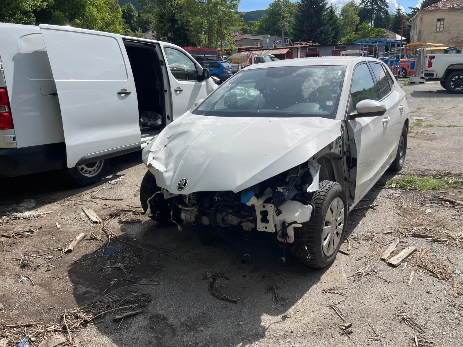 Skoda Fabia Цяла за части !!, снимка 6 - Автомобили и джипове - 54835017