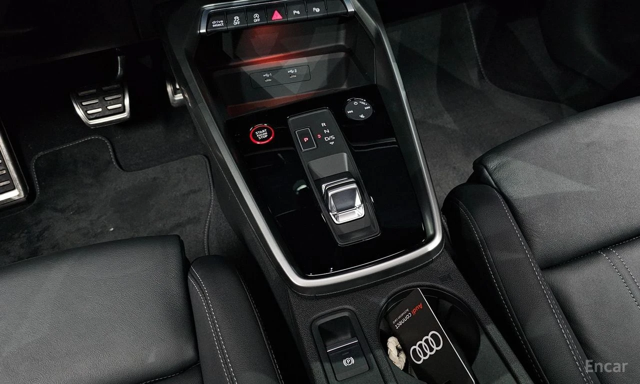 Audi S3 2.0* TFSI* QUATTRO* ПОДГРЕВ* 2 КЛЮЧА, снимка 9 - Автомобили и джипове - 54916552