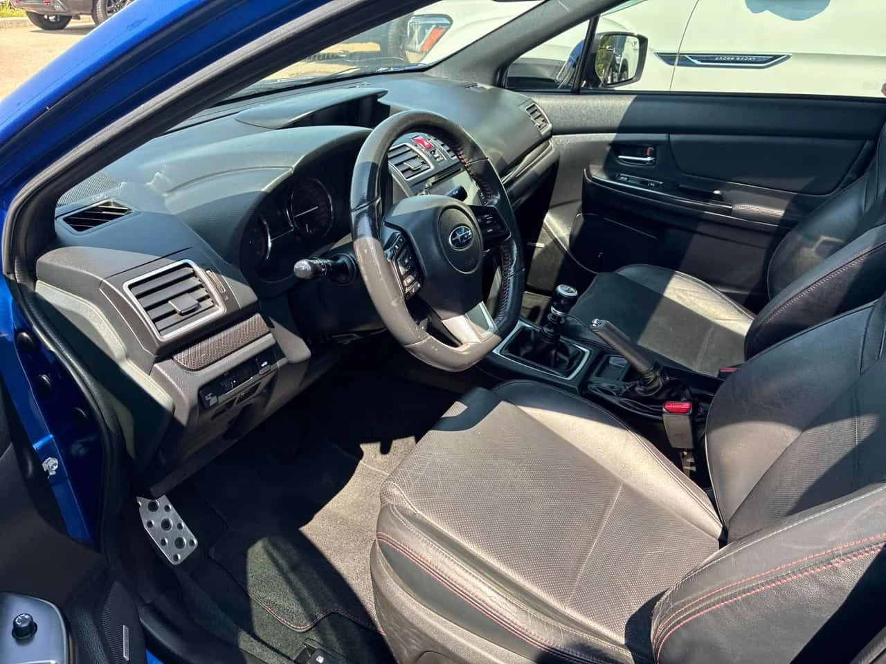 Subaru WRX Sport tech/CARFAХ/КОЖА/КЛИП, снимка 5 - Автомобили и джипове - 55336264