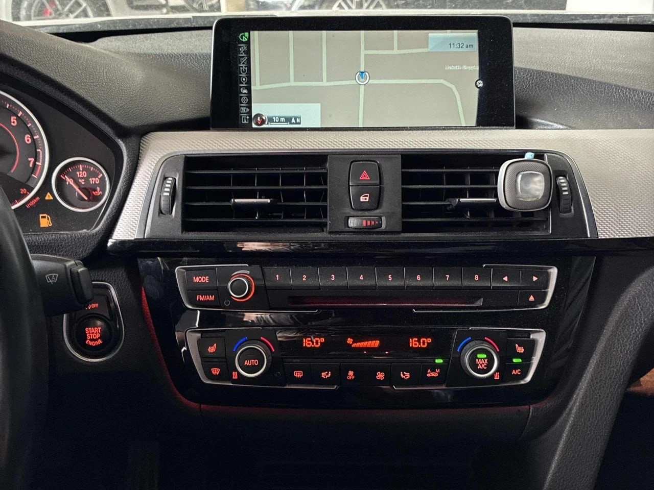 BMW 340 B58* МИНИМАЛНА ЩЕТА* HARMAN* БЕЗ АНАЛОГ* ТЪРГ, снимка 8 - Автомобили и джипове - 55338889