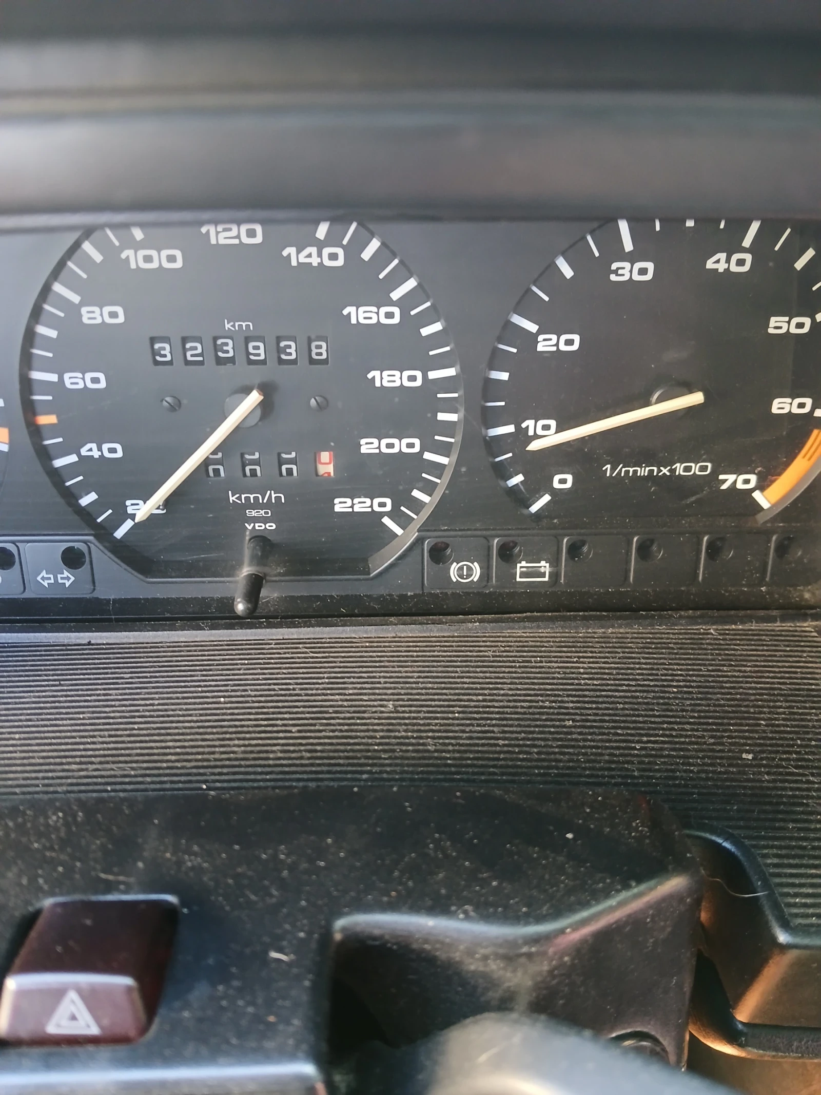 VW Passat, снимка 7 - Автомобили и джипове - 55616340