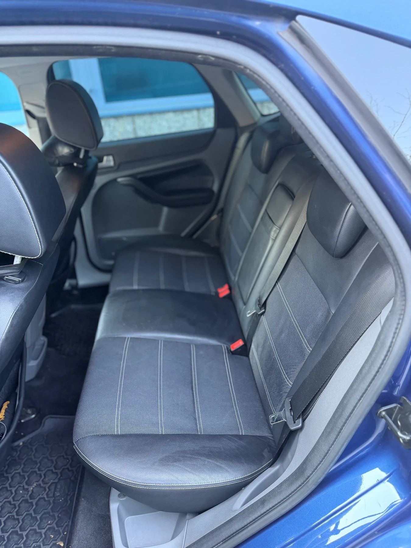 Ford Focus 2.0 Duratec BRC, снимка 9 - Автомобили и джипове - 55748118