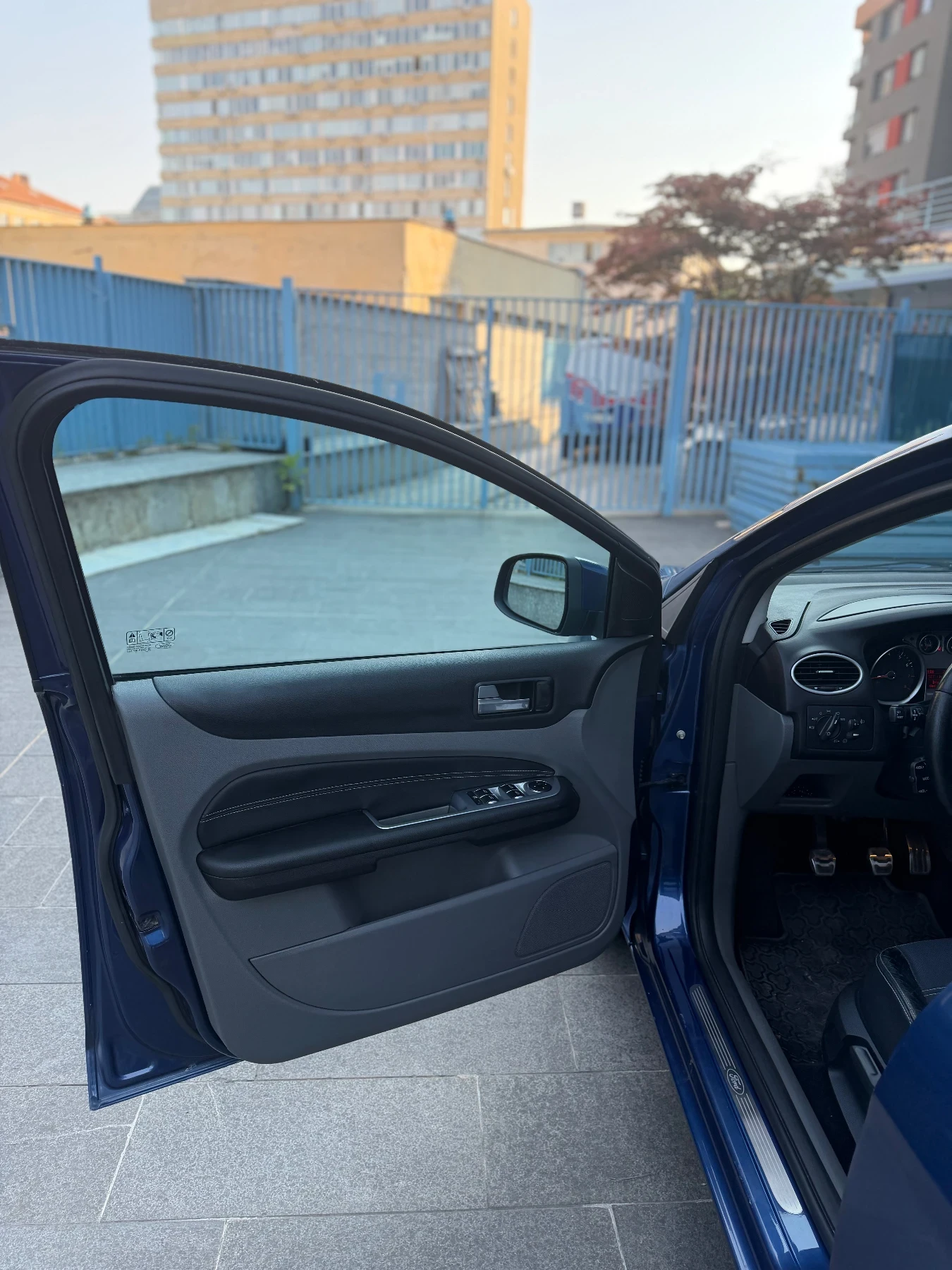Ford Focus 2.0 Duratec BRC, снимка 6 - Автомобили и джипове - 55748118