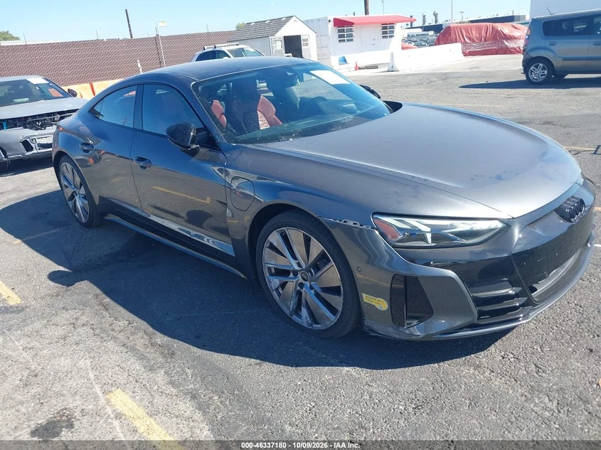 Audi E-Tron GT Prestige Quattro, снимка 6 - Автомобили и джипове - 56618831