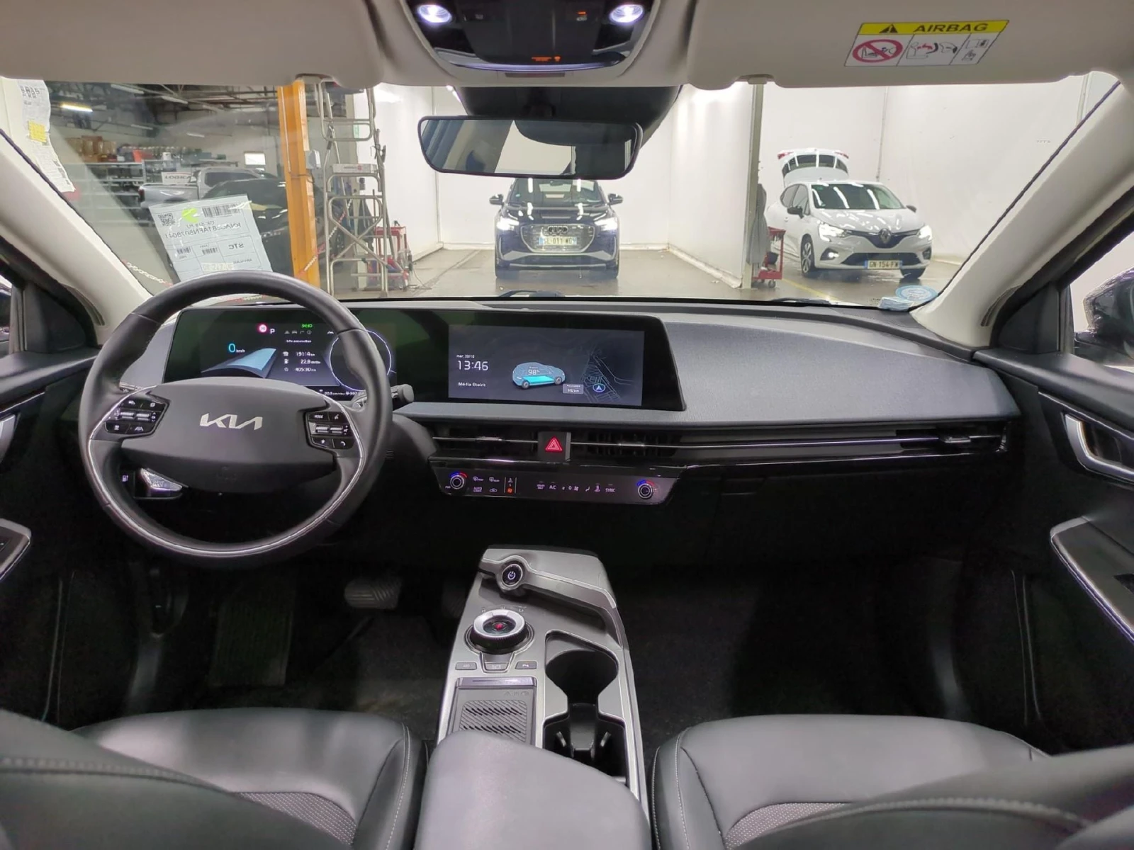 Kia EV6 Active 77kWh Leather LED Navi 100%SoH, снимка 7 - Автомобили и джипове - 56620923