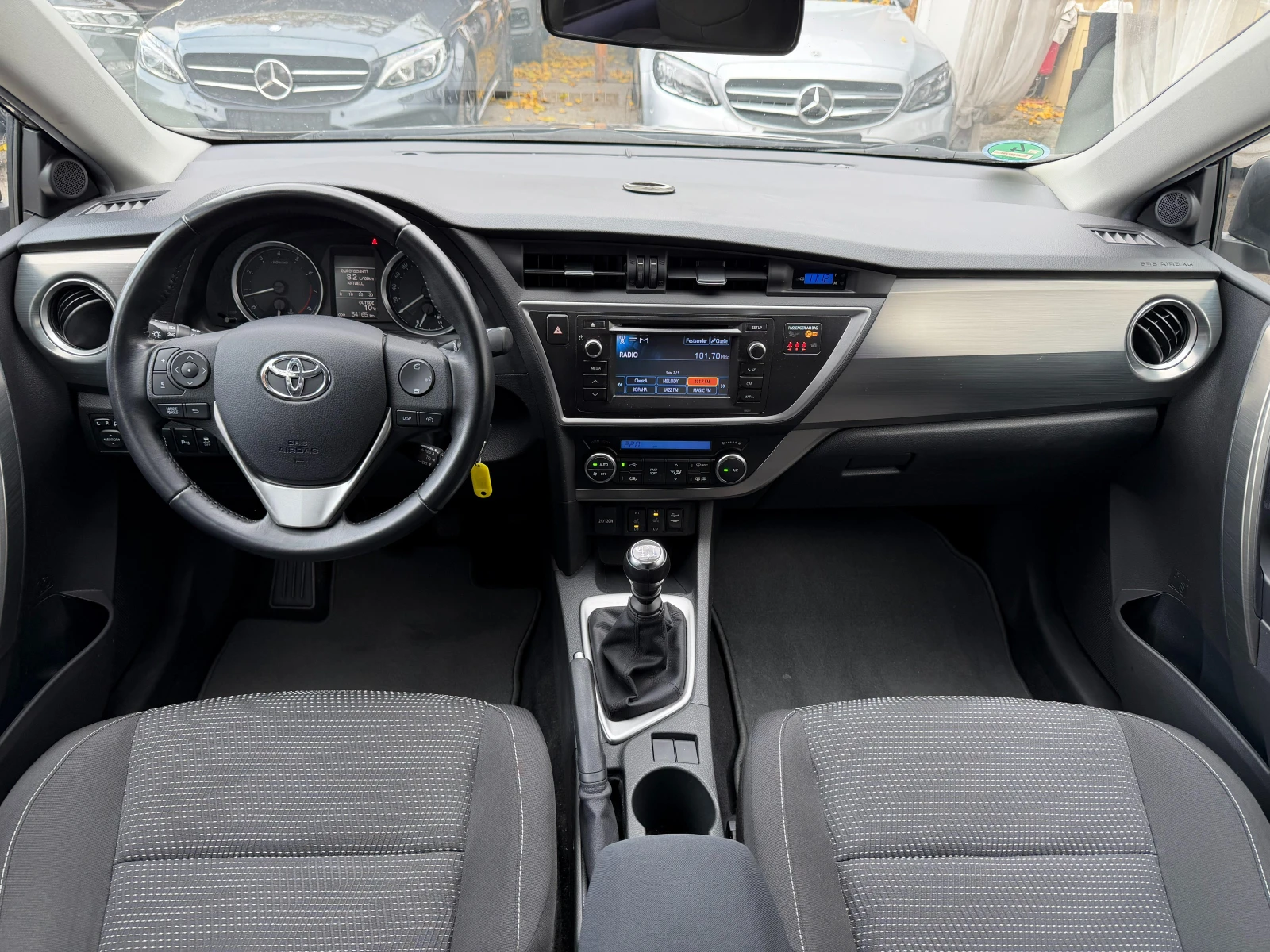 Toyota Auris 1.6i* 54000km* ����� �������� ������� � ������ | Mobile.bg � ����������� 10