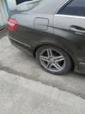 Mercedes-Benz E 250 4matik, снимка 1