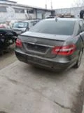 Mercedes-Benz E 250 4matik, снимка 2