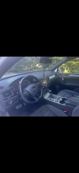 VW Touareg 3.0TDI / R-line/PANO, снимка 9