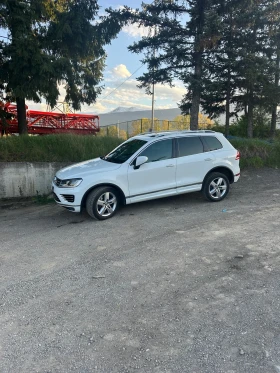 VW Touareg 3.0TDI / R-line/PANO, снимка 3