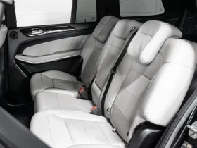 Mercedes-Benz GL 550 4MATIC* AMG PKG* PANO* 360 CAMERA* 7 SEATER, снимка 15