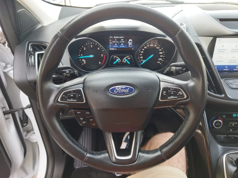 Ford Kuga 1.5TDCi, снимка 14 - Автомобили и джипове - 46311957