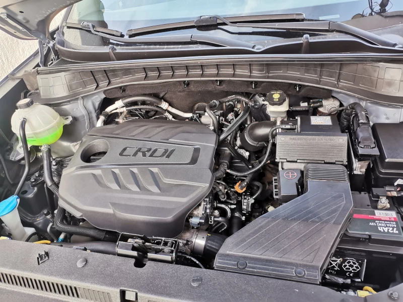 Hyundai Tucson 1.6 CRDI, снимка 9 - Автомобили и джипове - 52947011