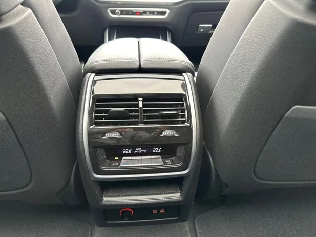 BMW X5 40i xDrive = M-Sport = �������� | Mobile.bg � ����������� 12
