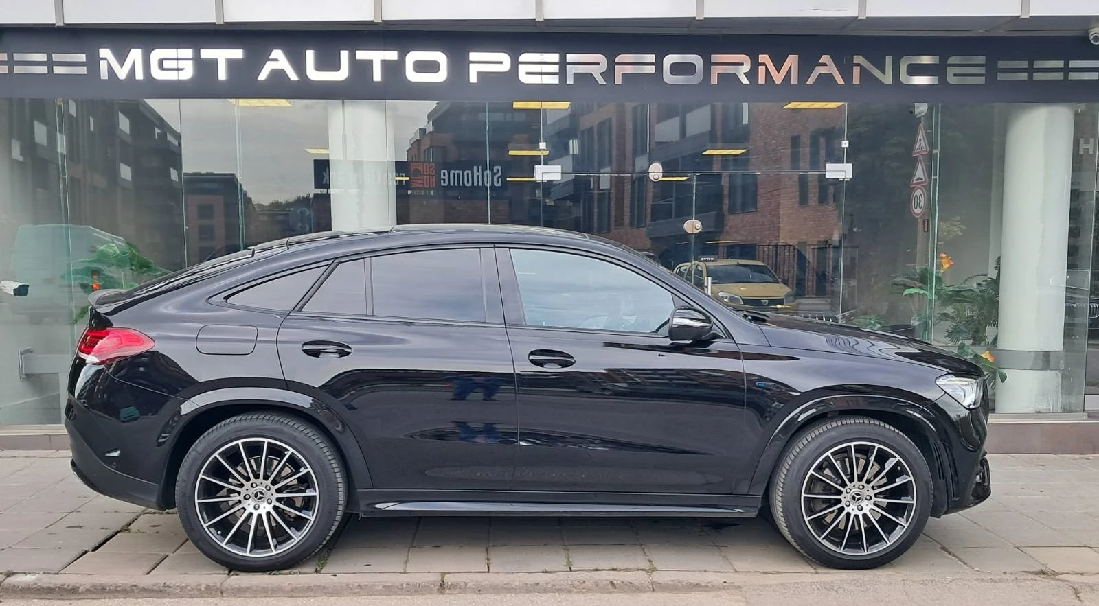 Mercedes-Benz GLE 350 e 4Matic AMG Line = MGT Select 2=  - изображение 6